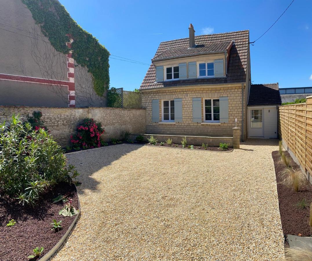 Maison Cosy En Plein Coeur De Ouistreham Exterior photo